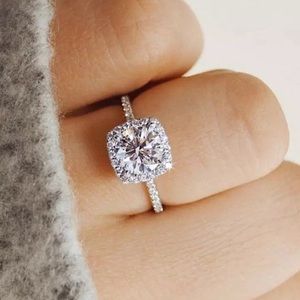 New White Sapphire 925 Sterling Silver Ring